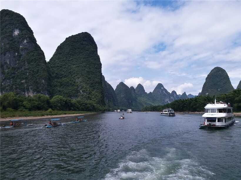 Guilin: 3 star Li River Cruise & Sightseeing Tour - The Audio Guide (English/Chinese): Helpful for Context, Not a Must