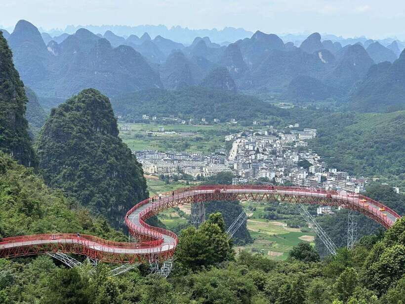 Guilin: Day tour of Longji Rice Terraces and Yangshuo - Cable car and ticket surprises: what’s included vs what may cost extra