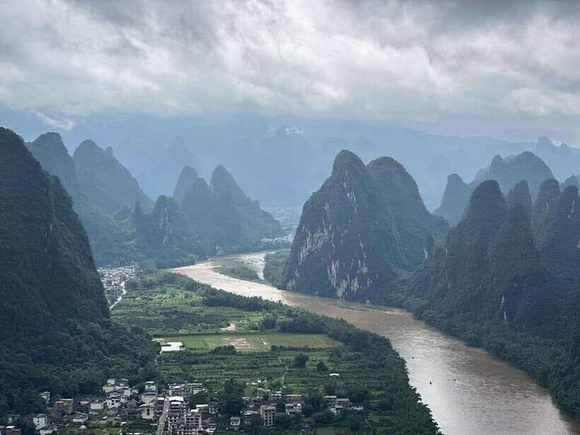 Guilin: Day tour of Longji Rice Terraces and Yangshuo - Should you book this Guilin Longji and Yangshuo day tour?