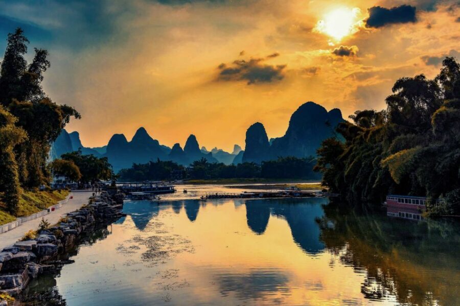 Guilin Highlight Sightseeing Private Day City Tour - Reed Flute Cave: where reeds became flutes and stone turns into music