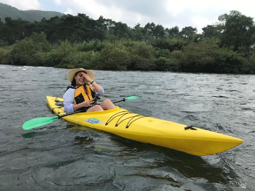 Guilin: Kayaking Adventure with Local Guide - Meet-Up at Wanda Plaza: Easy Start, Clear Endpoint