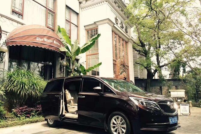 Guilin Liangjiang International Airport (KWL) to YANGSHUO hotel - Should you book this KWL to Yangshuo private transfer?