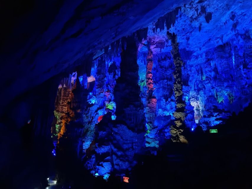 Guilin: Private Full-Day City Tour with Fubo Hill - Fubo Hill Park and the 350-Step Buddha Cave View