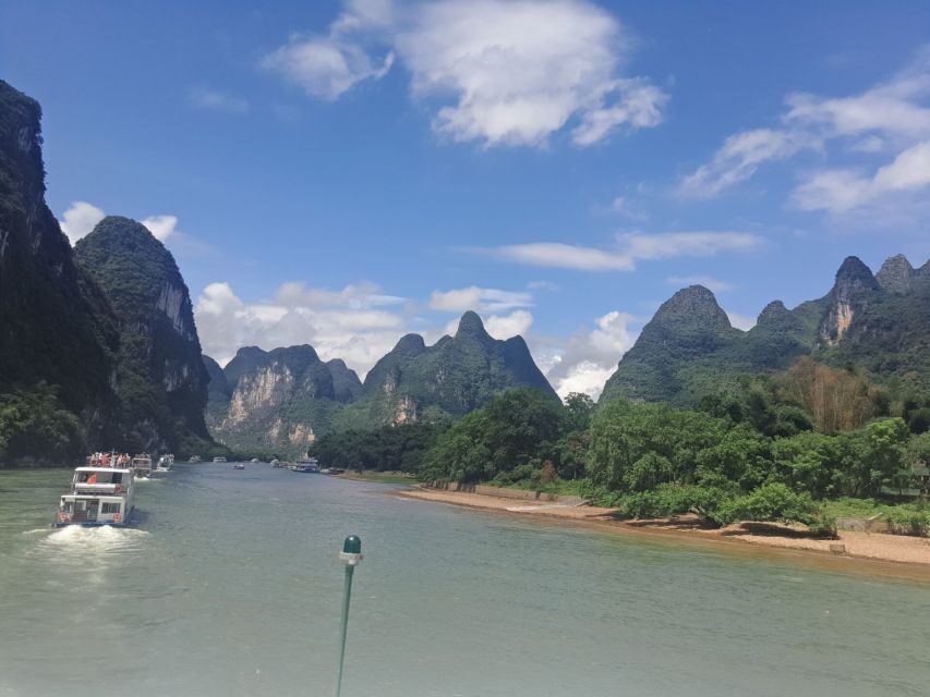 Guilin: Private Full-Day Li River Cruise and Liusanjie Show - Quick Yangshuo stops: Yatti Cafe and Xijie Pedestrian Street