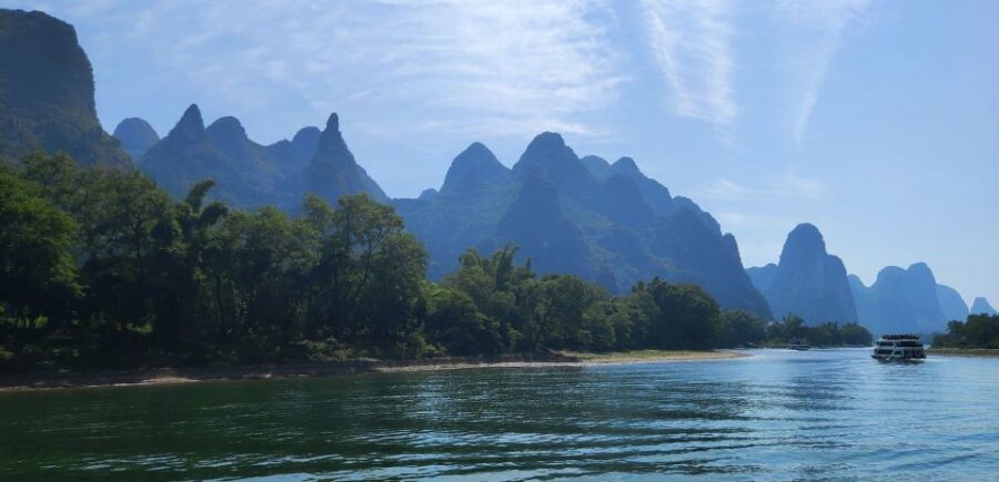 Guilin: Private Full-Day Li River Cruise and Liusanjie Show - Price and value: what $263 buys you (and what it might not)