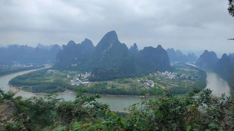 Guilin: Private Mountains and Rivers Day Tour - Getting the Most From the Climb and the River Time