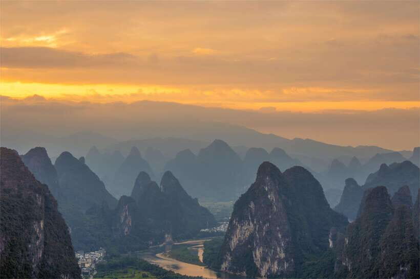 Guilin:1-Day Yangshuo bird's eye view mountains private tour - One drawback: no lunch included