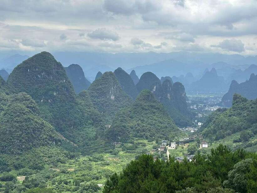 Guilin:1-Day Yangshuo bird's eye view mountains private tour - How the guiding makes a difference (and names you can expect)