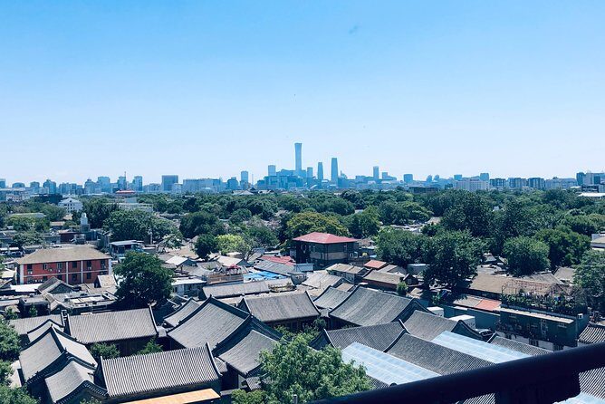 Half-Day Private Beijing Hutong Walking Tour with Dim Sum - Houhai and Shichahai: Lakeside Hutong Atmosphere on the Bridges