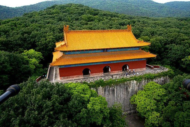 Half-Day Private Customized Nanjing City Tour - Getting There: Hotel or Railway Station Pickup and a Comfortable Car