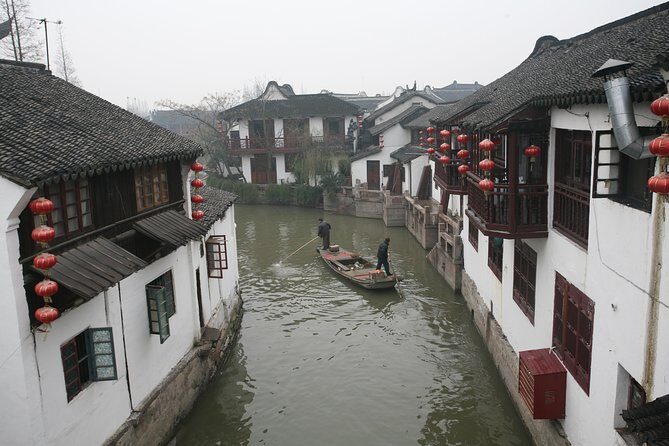 Half Day Shanghai Tour to Zhujiajiao Water Town - Half-day Shanghai-to-Zhujiajiao: what this tour really feels like
