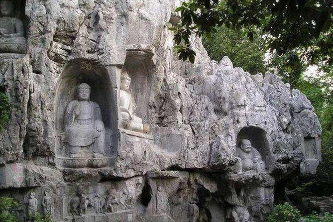 Hangzhou Private Customized Day Trip from Shanghai by Bullet Train - A one-hour bullet train makes Hangzhou feel close
