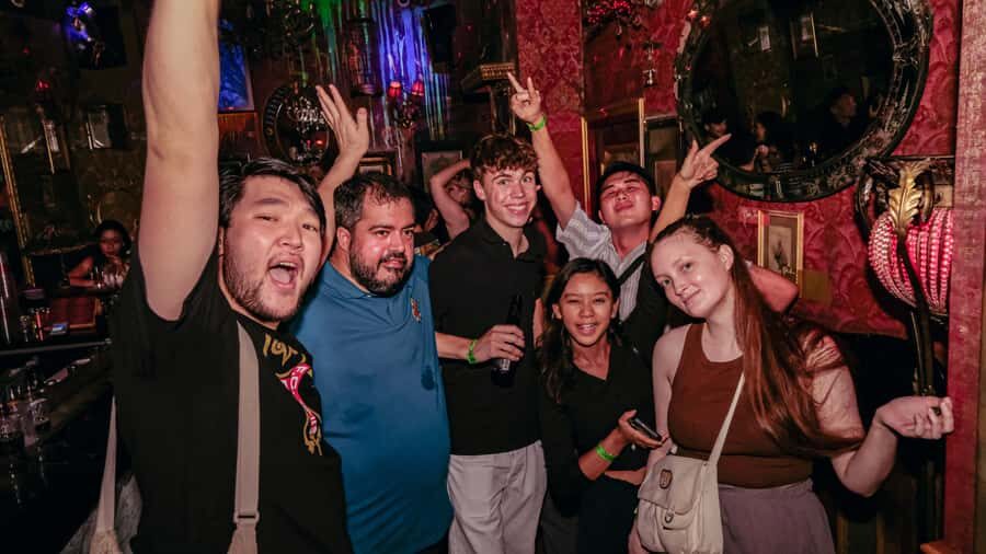 Hong Kong: 3-Hour Lan Kwai Fong Pub Crawl - The Guides and the Social Side: Why Names Like Vivian, Jun, and Johannes Matter