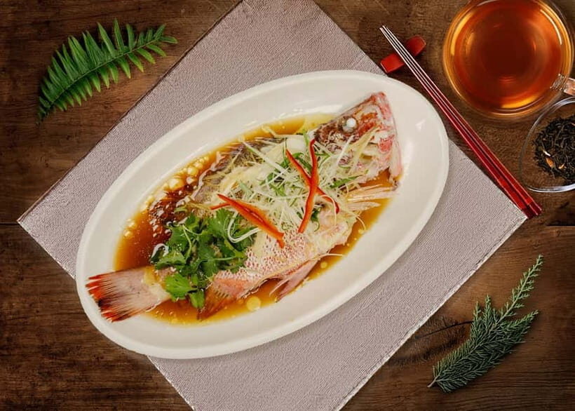Hong Kong: Aberdeen Fishing Heritage Tour with Seafood Feast - What Makes This Aberdeen Seafood Tour Worth Your Time