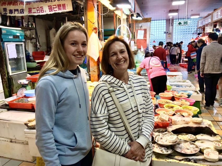 Hong Kong: Private Street Food Tour with a Local Insider - What You’ll Eat: 6–8 Tastings and the Stories Behind Them