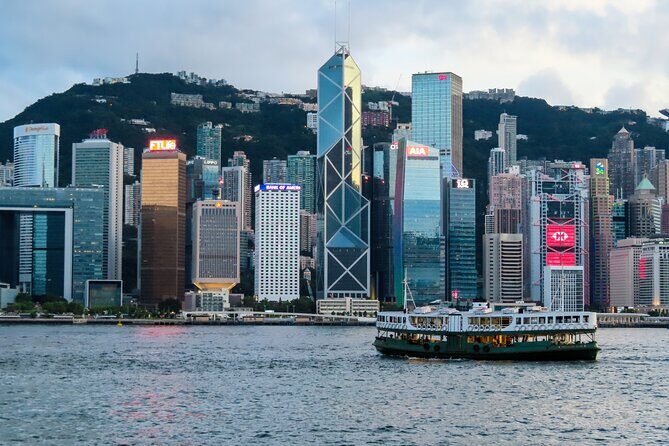 Hong Kong Private Walking Tour with a Local - Starting at Tai Kwun: a clean launch point in Central