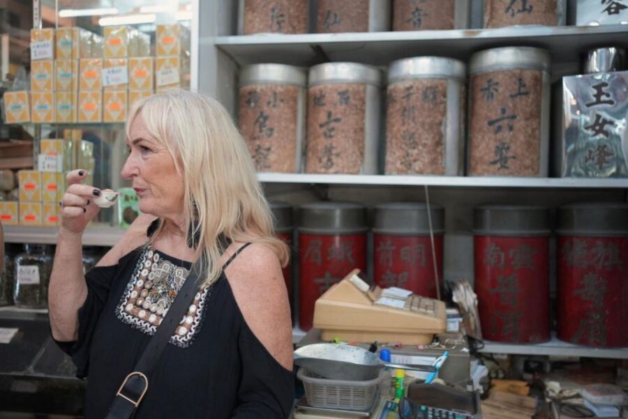 Hong Kong: Street Food Tasting Tour in Old Town Central - Price value: why $51 can feel like a steal in Central