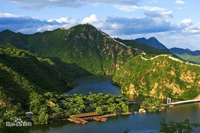 Huanghuacheng Lakeside Great Wall Private Day Tour - Why Huanghuacheng Lakeside Feels Like a Better Great Wall Day