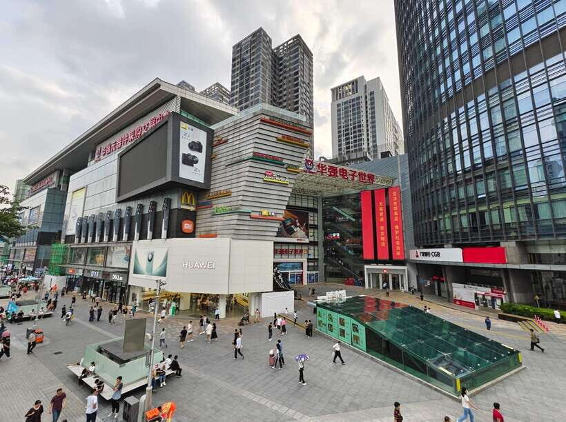Huaqiangbei Insider Tour: Explore Shenzhen’s Tech Wonderland - Robot Taxis, Drones, and the Future Stuff You Can Try