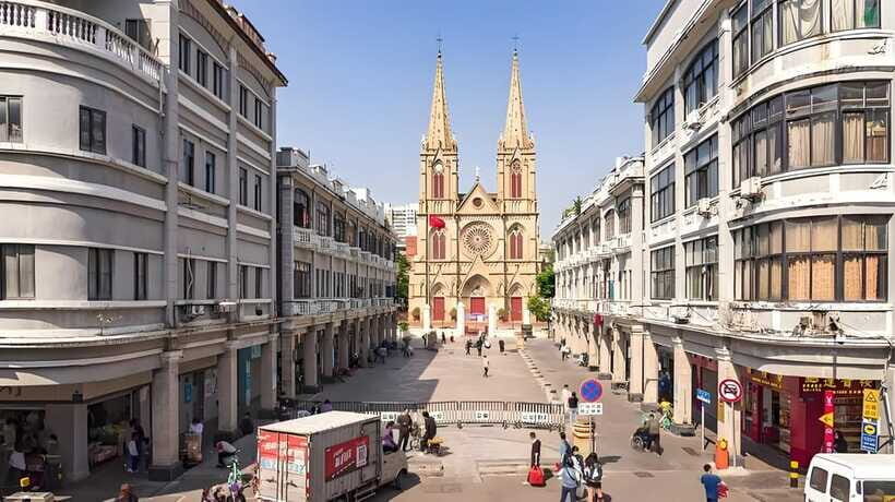 "Impressions of Guangzhou" Cultural Double-Decker Bus - Who should book this bus tour?