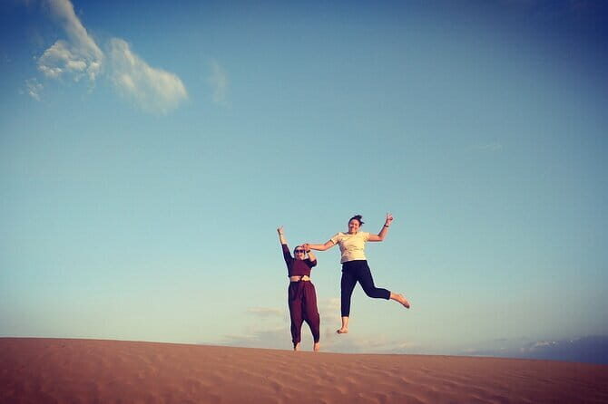 Inner Mongolia Hohhot 1Day Kubuqi Desert (Whistling Dune Bay)Tour - Lunch timing and budget: keep it easy