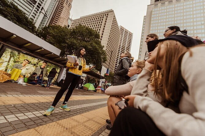 Introduction to Hong Kong - Central Tip-Based Walking Tour - West Meets East in the Streets: Feng Shui as City Planning