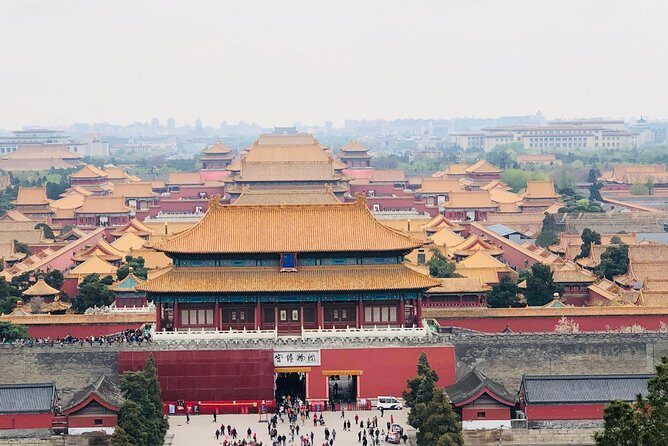 Jingshan Park Tour - Stop 3: Yinding Bridge, the Money Bridge, and the day-to-night buzz