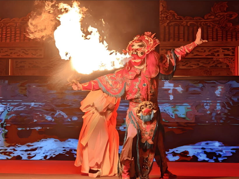 Jinjiang Theater:Eight-Face Changing-Legendary Sichuan Opera - Should you book this eight-face changing Sichuan opera show?