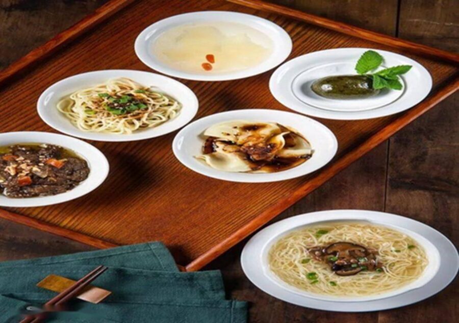 Jinsha&Sanxingdui archaeological site private day tour - Guanghan food break: a local lunch that keeps the day human