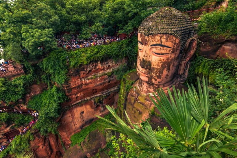 Leshan Giant Buddha & Huanglongxi/Buddha Temple Day Trip - Huanglongxi Ancient Town at night: streets built for lingering