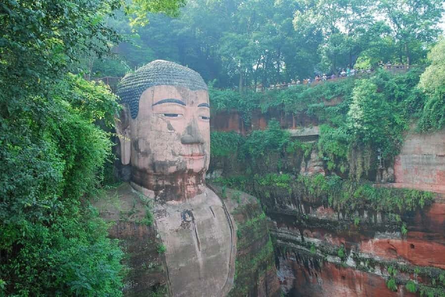 Leshan Grand Buddha Scenic Area and Panda Park Day Tour - Lunch on Your Own: How to Handle the Food Gap