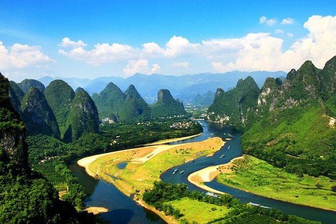 Li River cruise & Yangshuo countryside private day tour - Entering the Li River: Why this route is the star of the day
