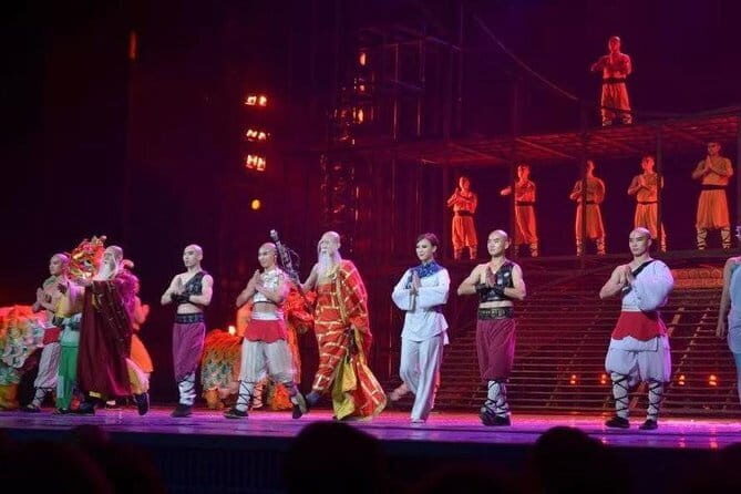 Liyuan Theatre Peking Opera Ticket - Do you get tea and snacks?