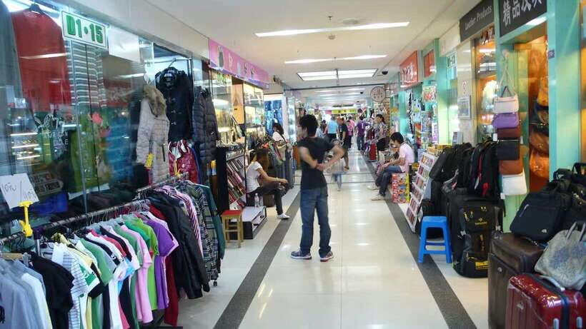 Local Market Shopping Guide - Meeting at Line 9 Exit #4 and how the 4-hour flow works