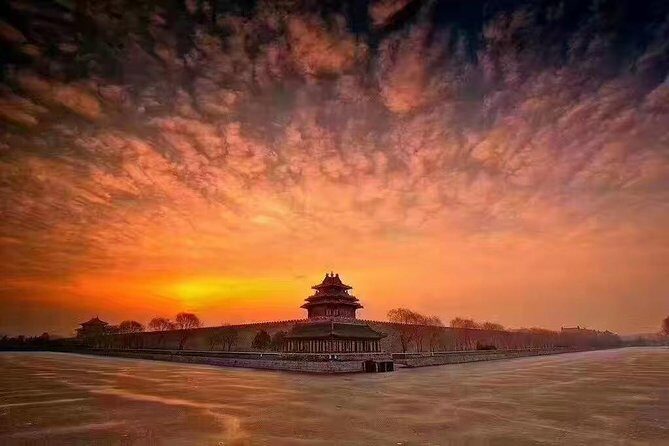 Local's Beijing: Forbidden City Insider Tour +Temple +Duck Feast - Tiananmen Square: More Than Just a Big Open Space