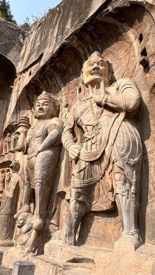 Luoyang: Day tour from Xian or LuoYang with tickets options - Who should book this Luoyang day tour