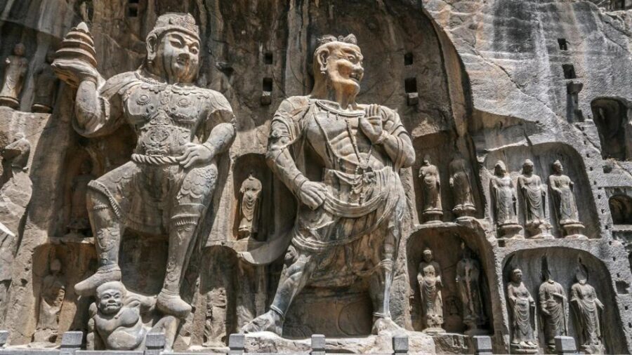 Luoyang Private Day Tour to Shaolin Temple&Longmen Grottoes - A Tight, Private Route Through Two Icons of Central China