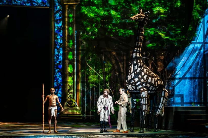 Macau: House of Dancing Water Show Ticket - Value beyond the show: dining discount and MOP 200 vouchers
