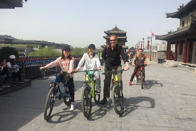 Mini Group: Daily VIP Xian Terracotta Warriors and City Discovery Tour - Lunch at Local Xi’an Food: Plan Your Budget Even If It’s Part of the Day