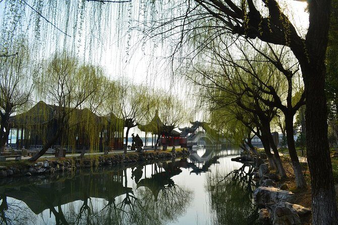 Mini Group: One-Day Zhouzhuang and Jinxi Water Town Tour - Small-Group Touring: The Difference You Can Feel
