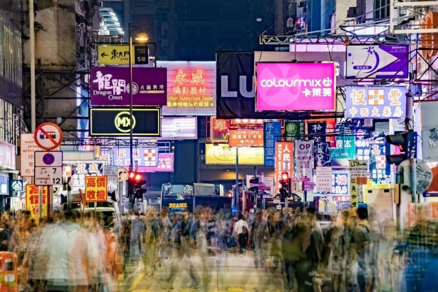 Mong Kok (Kowloon) Street Markets Private Walking Tour - What “private group” means for your day