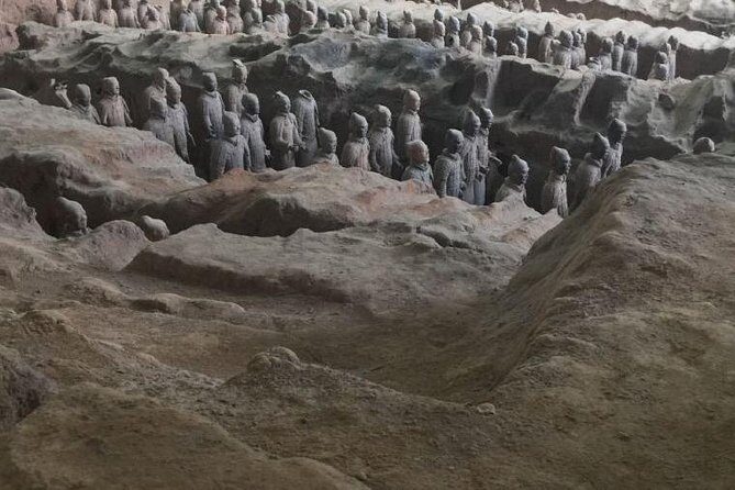 Morning Tour to Terracotta Warriors Museum with Lunch - Optional Muslim Quarter: Drum and Bell Tower Square to the Great Mosque