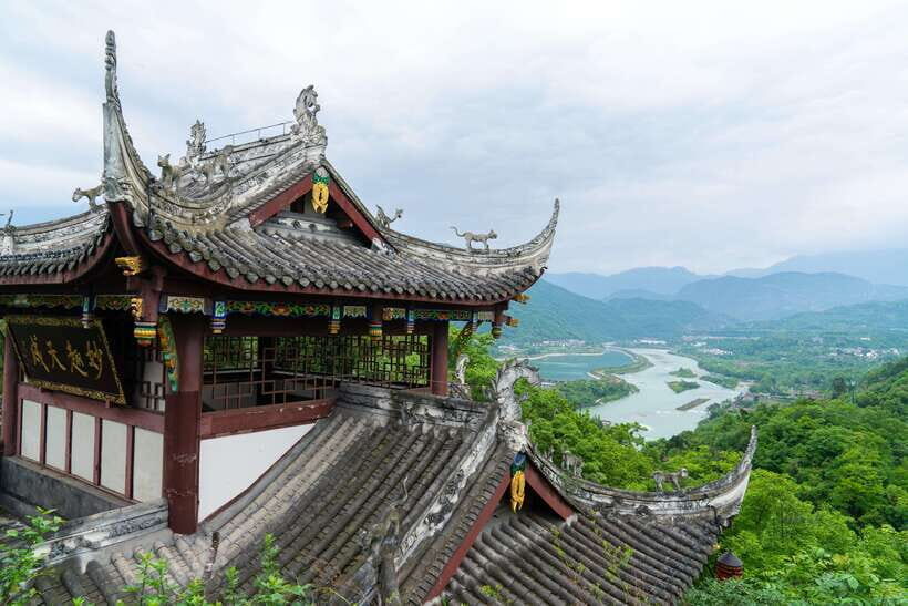 Mount Qingcheng Tour: Explore Serene and Sacred Taoist Site - The Chengdu-to-Qingcheng plan: pickup that reduces hassle