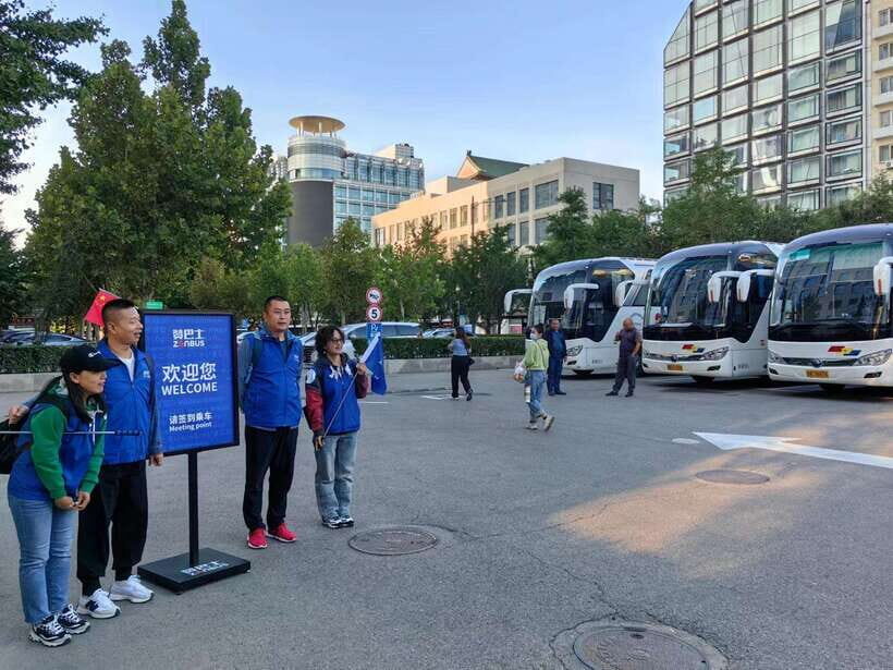 Mutianyu Great Wall Bus, Departure 8/9/10am, Return 3/4/5pm - Why this Mutianyu bus feels better than DIY