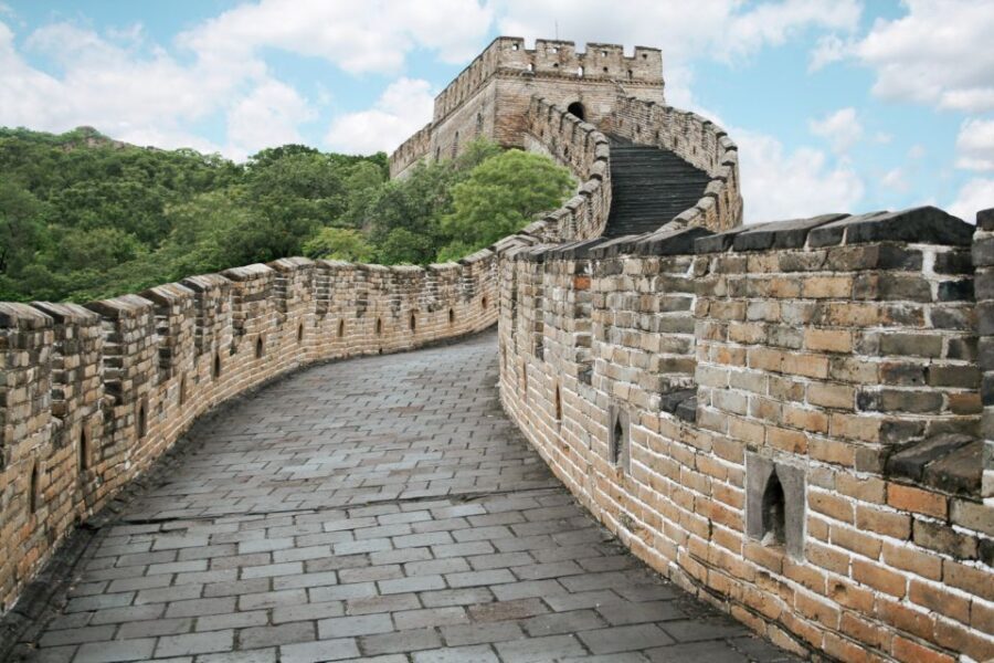 Mutianyu Great Wall Bus Group Tour - Guides, Language, and What You’ll Learn Along the Way