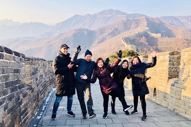 Mutianyu Great Wall Private Layover Tour from PEK/PKX Airport - What your guide experience is like (including what to look for)