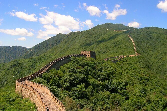 Mutianyu Great Wall Private Tour With Lunch - Mutianyu Great Wall with a private guide: what that changes