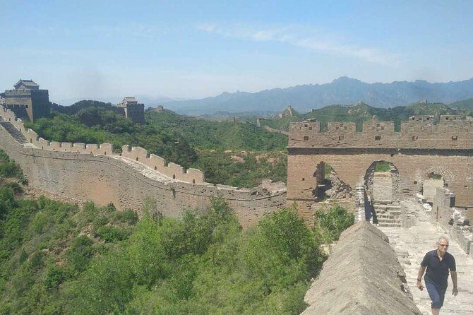 Mutianyu Great Wall Private Trip VIP Fast Track from PEK Airport - Mutianyu Great Wall: Ming-era sights you can actually fit in