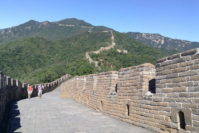 Mutianyu GreatWall BusTour - Buffet Lunch Included: Food That Keeps the Day on Track