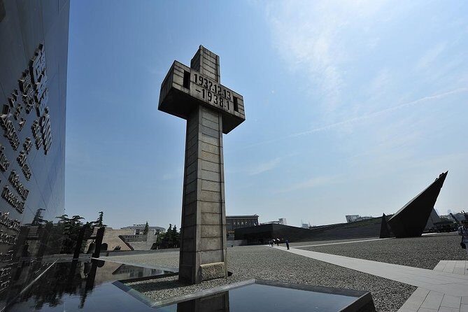 Nanjing Private Day Tour of The Republic Era with Lunch - Meiling Palace: the personal-history thread behind a political figure